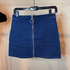 Zipper mini jean skirt